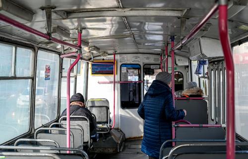 В Челябинске нашли автомобилиста, напавшего на водителя троллейбуса