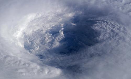Петербуржцев ожидает циклон «Филина»