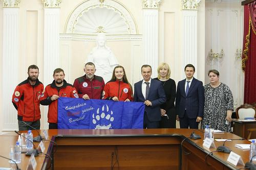 Вениамин Кондратьев встретился с участниками экспедиции «Россия-2021»