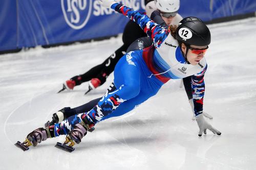 Россиянин Ивлиев завоевал серебро в шорт-треке на Олимпийских играх в Пекине   