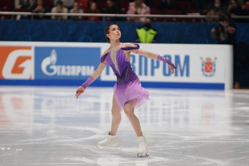 Песков: в Кремле надеются, что Валиевой скоро вручат золотую медаль по фигурному катанию в командном зачете ОИ 