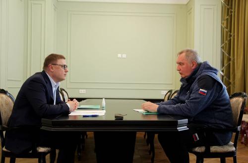 Директор Роскосмоса Дмитрий Рогозин прибыл в Челябинскую область