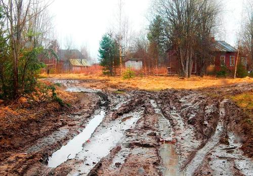 Почему русские деревни «утопают» в грязи, а европейские в чистоте  