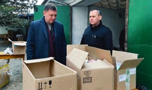 Из Крыма в Ростов отправляют гуманитарную помощь для беженцев