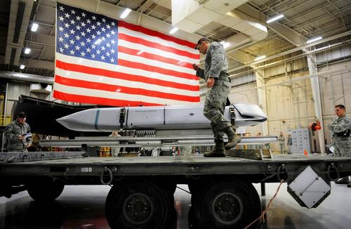 Глава МИД России: «Давно пора вернуть американское ядерное оружие домой»
