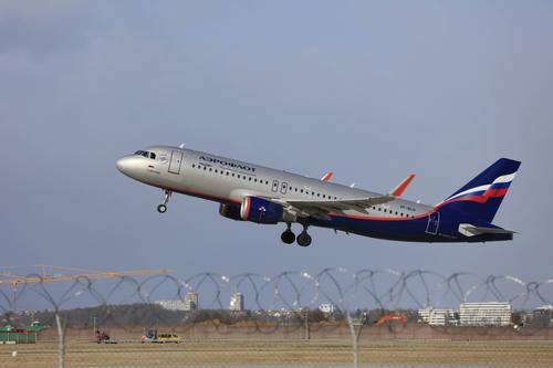 Reuters: Airbus приостановил поставку запчастей российским самолётам 