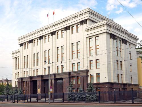 Челябинская область стала второй в УрФО по числу женщин в правительстве региона