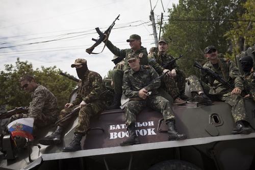Замкомандира батальона ДНР «Восток» Семенов: Мариуполь на сегодня полностью окружен
