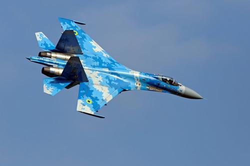 Российские военные сбили три украинских истребителя Су-27 в районе Полтавы