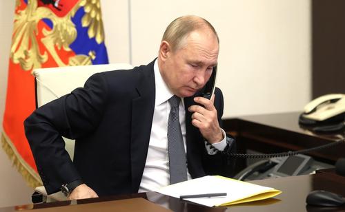 Владмир Путин и Олаф Шольц поговорили по телефону
