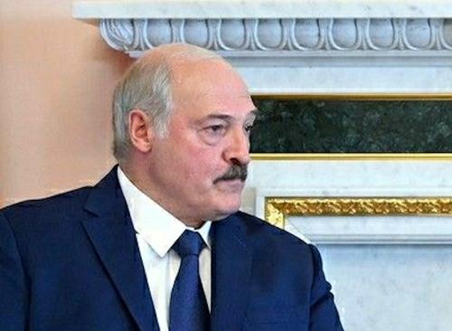Лукашенко выразил мнение, что к концу года люди забудут о случившемся на Украине