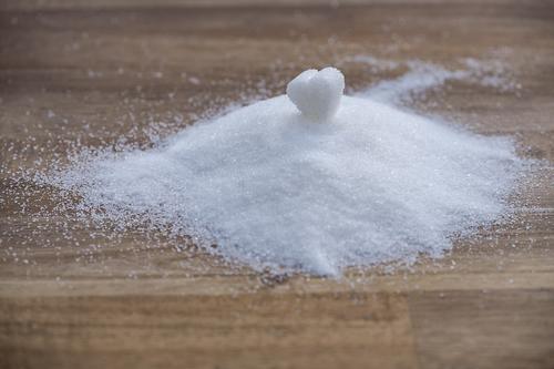 Сеть магазинов «Магнит» начала фасовать в 20 раз больше сахара