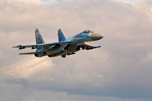 Российская армия уничтожила высокоточным оружием стоянку с боевыми самолетами на авиазаводе Львова