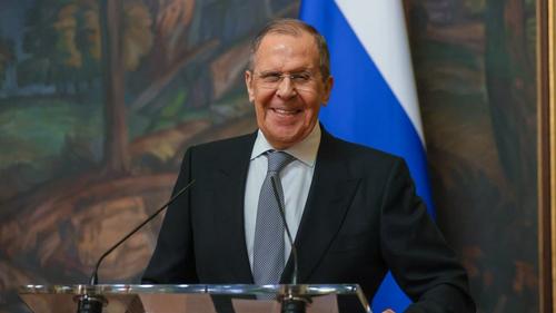 Глава МИД РФ Лавров: Москва не будет выдвигать инициативы по налаживанию отношений с Западом  