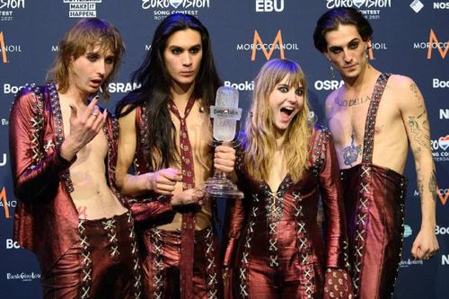 Победители Евровидения-2021 рок-группа «Måneskin» «в наказание» исключили Россию из мирового турне 