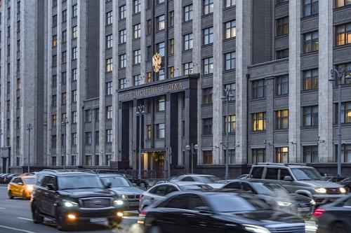 Госдума: депутатам-единороссам для выезда из России потребуется разрешение