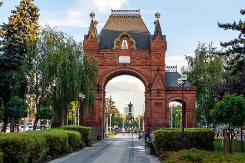 В ЗСК согласовали передачу памятников Краснодара в собственность города