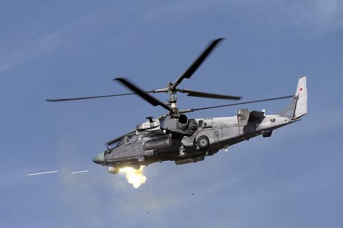 Минобороны России показало видео уничтожения командного пункта армии Украины вертолетами Ка-52