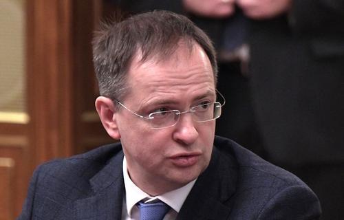 Мединский заявил, что Украина отказывается от стремления военным путем вернуть Крым и Донбасс