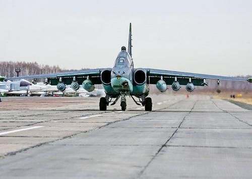 CNN: власти Украины попросили у США в качестве военной помощи штурмовики Су-25