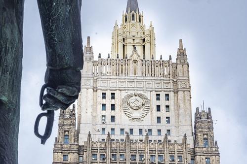 МИД России: политический диалог между Москвой и НАТО в текущих условиях невозможен