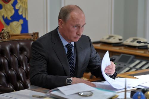 Путин назвал попытки национализации энергоактивов России за рубежом обоюдоострым оружием