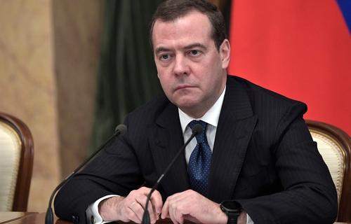 Дмитрий Медведев: ради очернения России украинские националисты готовы убивать собственных мирных жителей