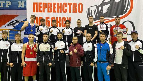Боксёры Приангарья заняли первое общекомандное на первенстве СФО в Новосибирске