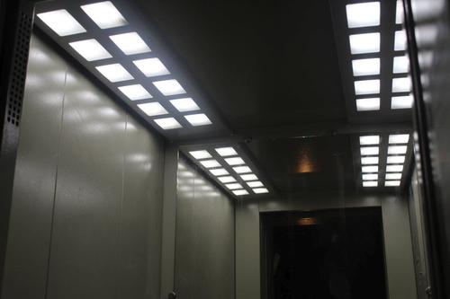 В Дорогомилово обновят 17 лифтов в домах 