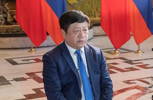 Посол КНР в Москве: Россия и Украина должны урегулировать конфликт на переговорах без вмешательства третьих стран