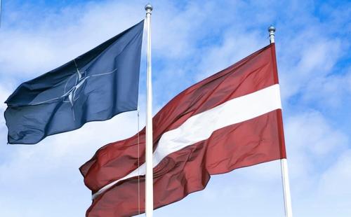 Латвия просит еще дивизию солдат НАТО