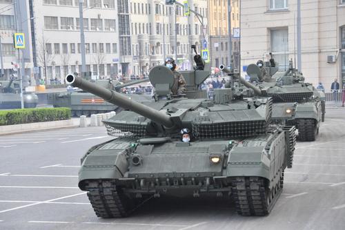 РИА Новости: военные России применяют в ходе спецоперации на Украине новый вид маскировки боевой техники