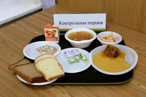 Парламентарий Бессараб одобрила идею о бесплатных завтраке и обеде для начальной школы