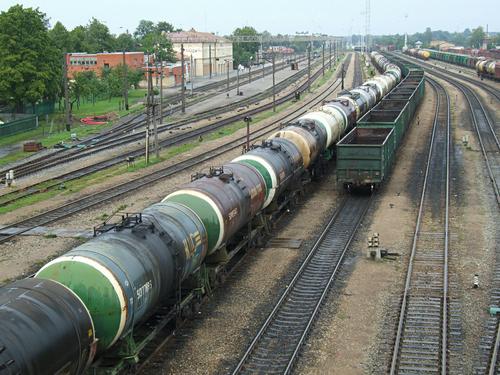 На Украине арестовали 51 белорусскую железнодорожную цистерну