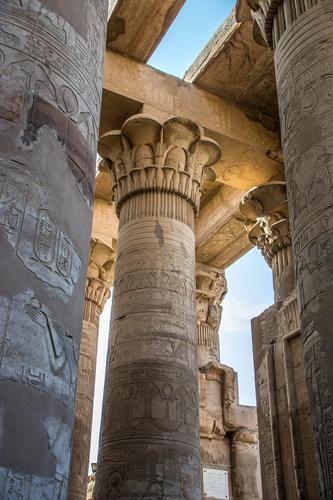Египет: Руины древнего храма Зевса раскопаны на Синае