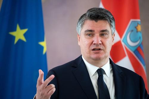 Глава Хорватии Миланович намерен ветировать запрос Швеции и Финляндии на вступление в НАТО