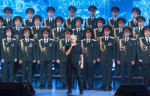 Газманов и Майданов попали в список исполнителей-патриотов