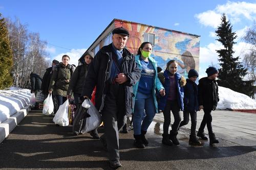 В Ростовскую область за сутки въехали более 6,5 тысячи жителей республик Донбасса 