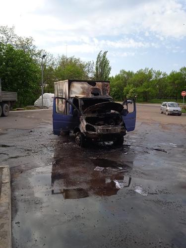 Операторы RT рассказали, как попали под обстрел со стороны ВСУ в Докучаевске в ДНР