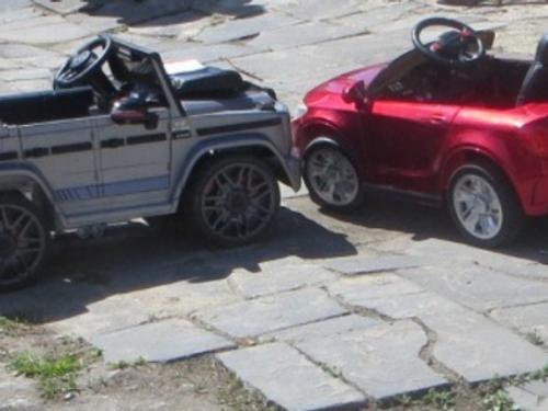 В Челябинской области парни украли из проката электромобили, чтобы покататься