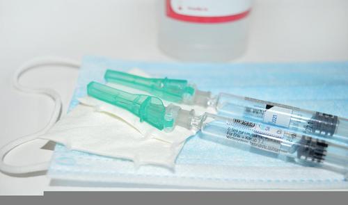 Госдума приняла в работу документ о запрете иммунизации детей малоизученными препаратами