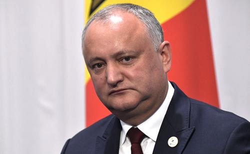 В доме бывшего президента Молдавии Додона идут обыски