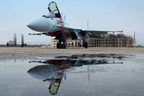 Foreign Policy сообщает о передачи странами Европы разобранных самолётов Су-25 Украине