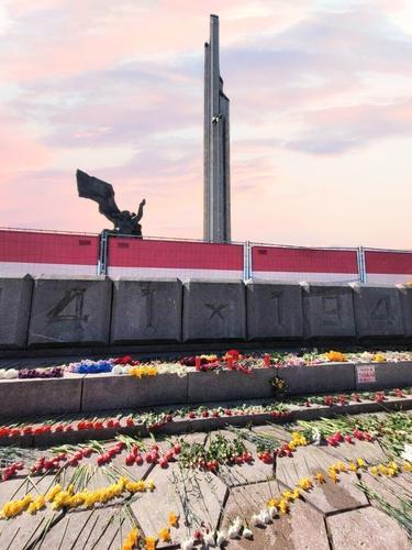 Латвийская партия «Согласие» не станет призывать латвийцев выступать против сноса памятника Освободителям Риги