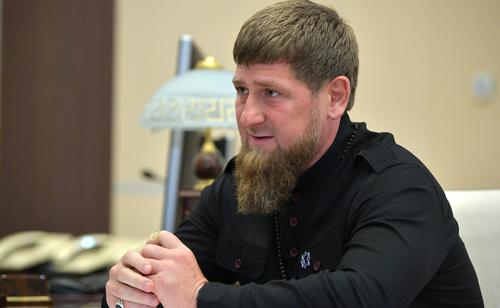 Рамзан Кадыров выложил видеокадры уничтожения штаба 115-й бригады резерва Генштаба Украины в Лисичанске