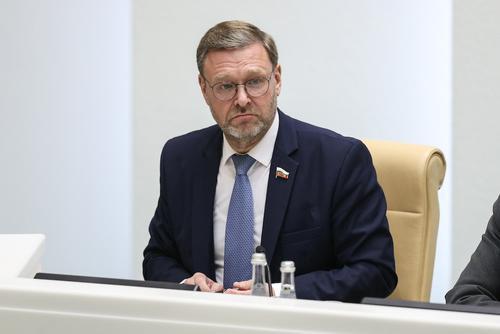 Сенатор Косачев выразил мнение, что Москва и Белград должны совместно и жестко ответить на отказ пролета рейсу Лаврова