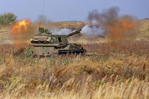 Минобороны России показало на видео уничтожение скопления украинских танков  высокоточными снарядами «Краснополь»