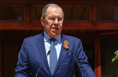 Лавров заявил, что Россия готова оформить гарантии по разблокировке черноморских портов