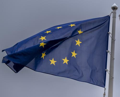 Еврокомиссия 17 июня обсудит предоставление Украине статуса страны-кандидата на вступление в ЕС