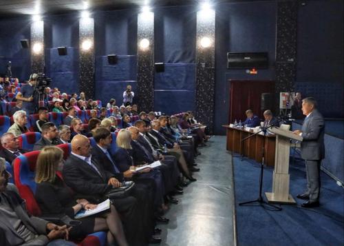 Горадминистрация Артёма своей работой в 2021 году удовлетворила депутатов 